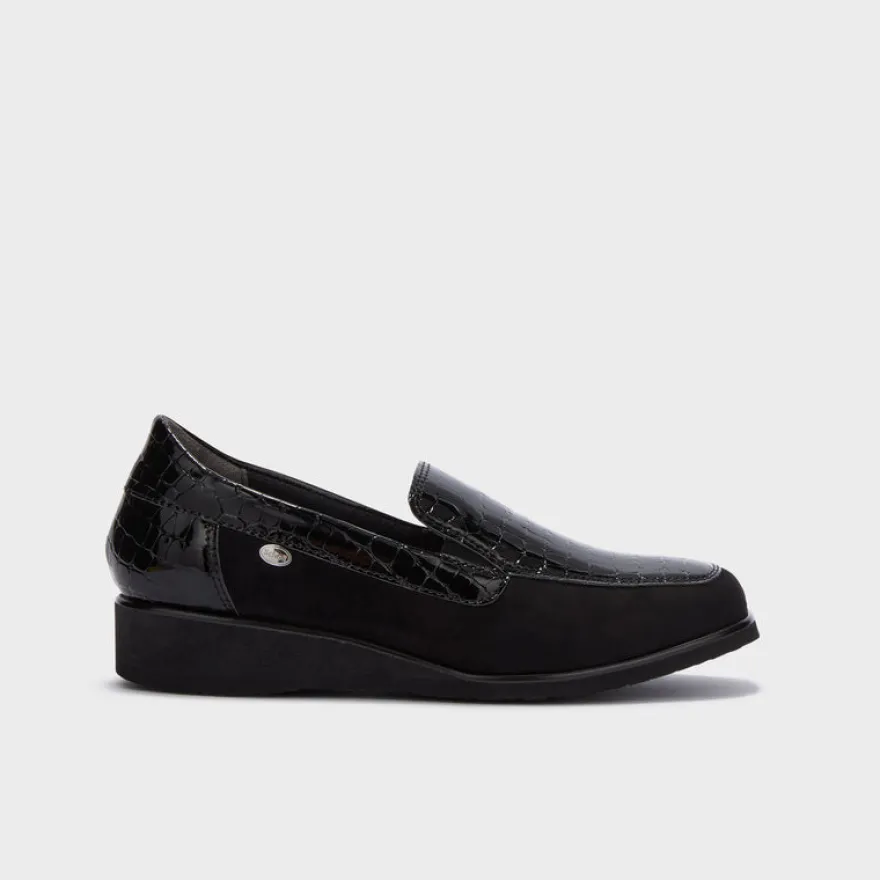 fara slip on